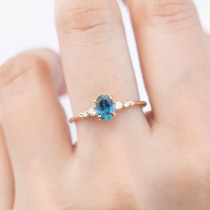 Envero Jewelry Rings Estel Fleur Four Prongs Ring 073ct Teal Blue Green Montana Sapphire One of a kind Envero Jewelry Rings Estel Fleur Four Prongs Ring 073ct Teal Blue Green Montana Sapphire One of a kind