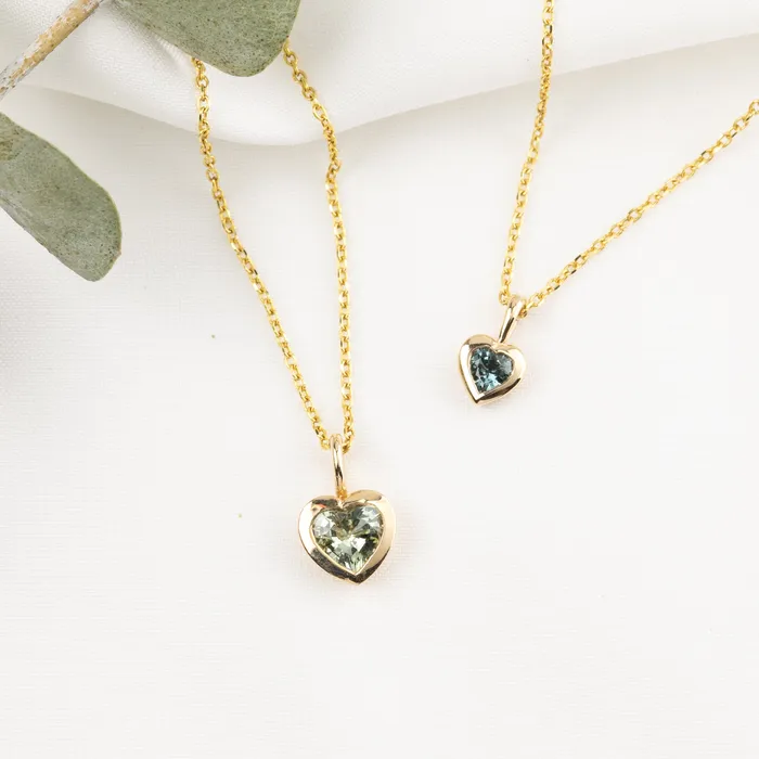 Necklaces Green Sapphire Heart Necklace 14K Gold Envero Jewelry
