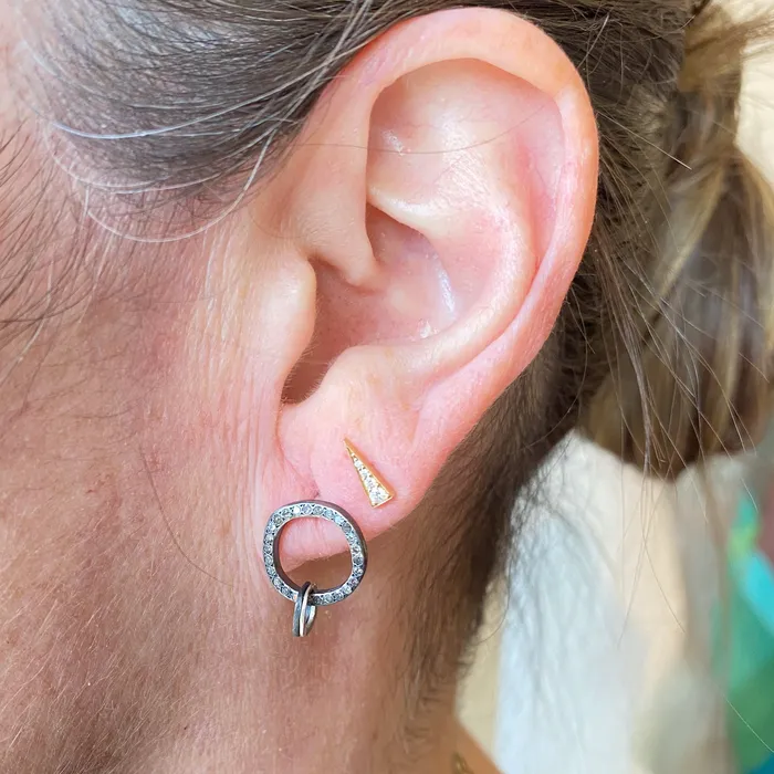 Rosa Maria Necklaces Rosa Maria Bo Unity Oxidized Silver and Cognac Diamond Studs